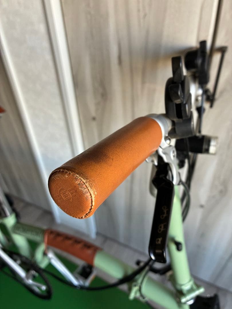 BROMPTON M6L セージグリーン 6速※TOPEAKの空気入れ付属