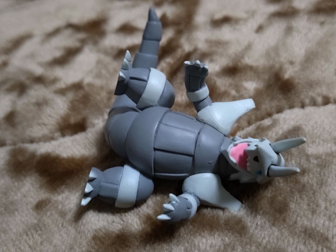 【匿名配送】ポケモン Pokemon 立体図鑑 ボスゴドラ 進化セット