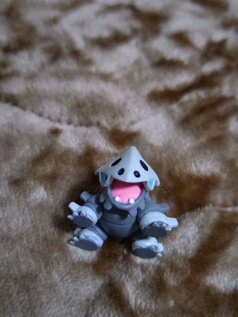 【匿名配送】ポケモン Pokemon 立体図鑑 ボスゴドラ 進化セット