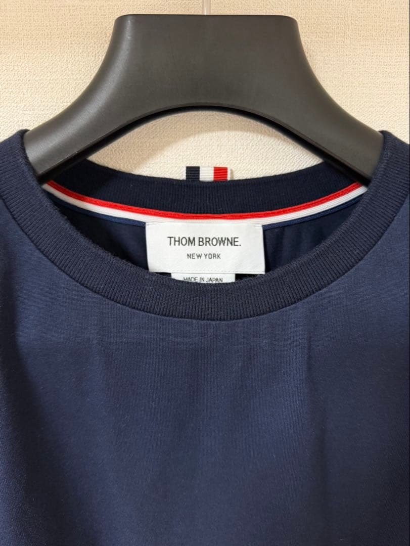 THOM BROWNE ネイビー Tシャツ