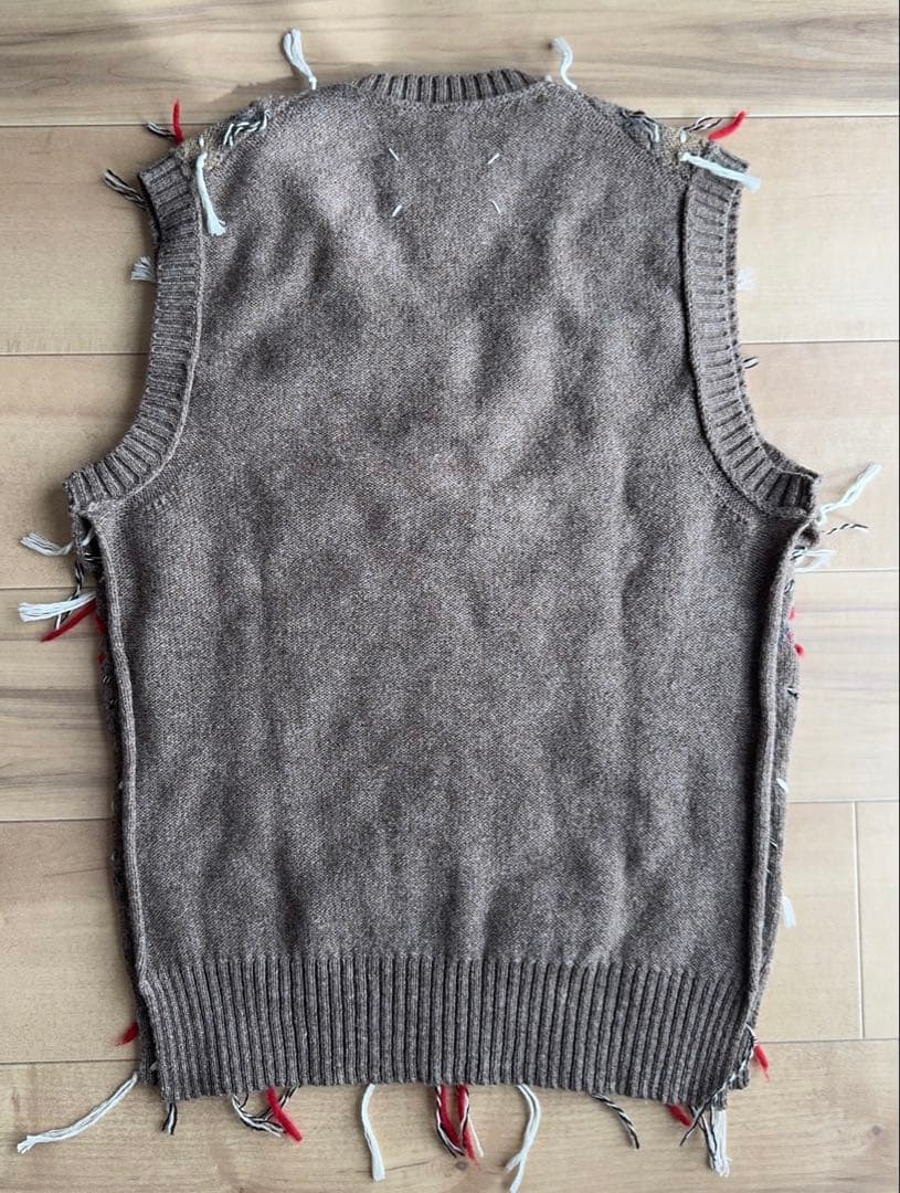 トップス Maison Margiela Co-Ed WOOL CUT OUT VEST