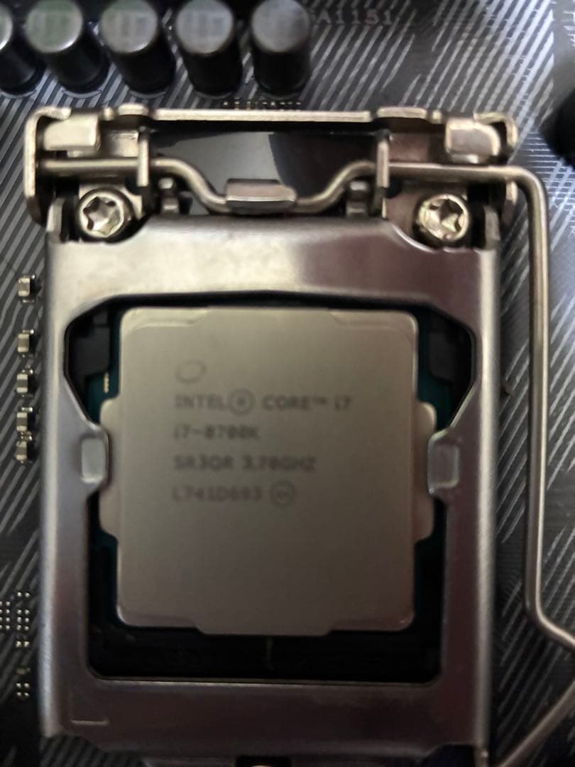 core i7 8700k +マザーボード+DDR4メモリ+クーラー フルセット