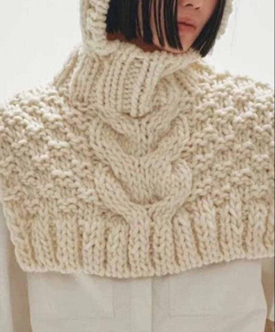 美品 TODAYFUL Hand Knit Balaclava