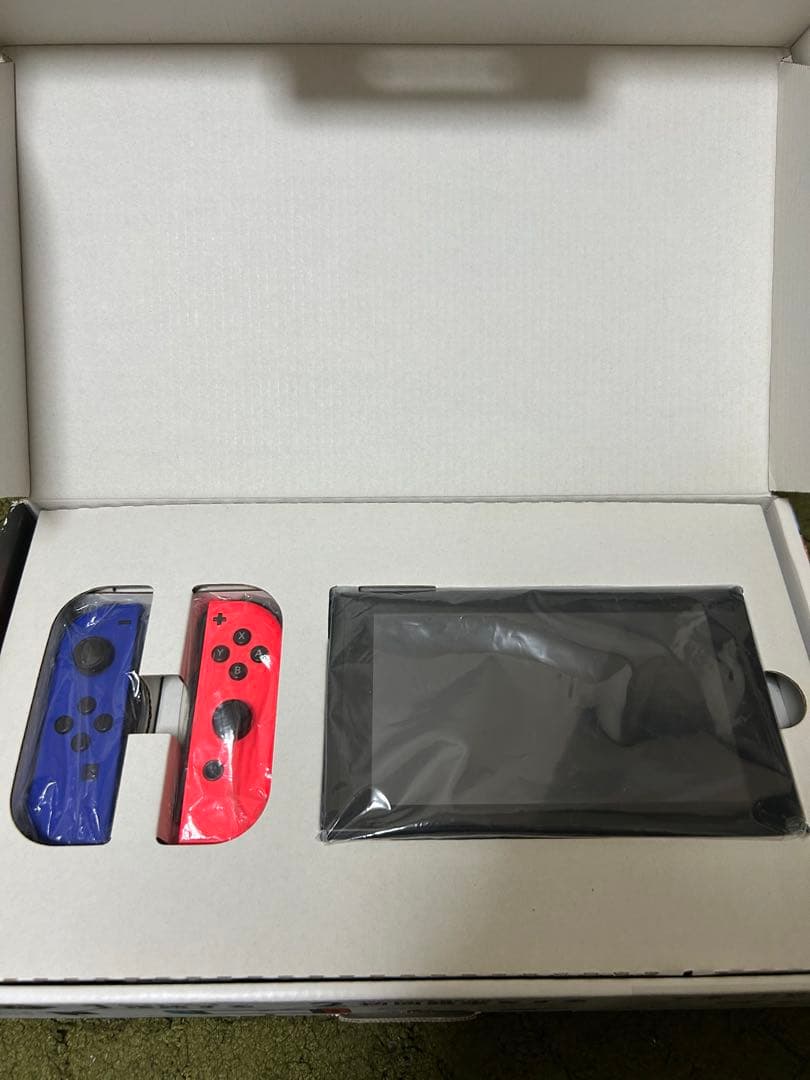 雄*村様 Nintendo Switch 本体 赤/青 Joy-Con付き&周辺