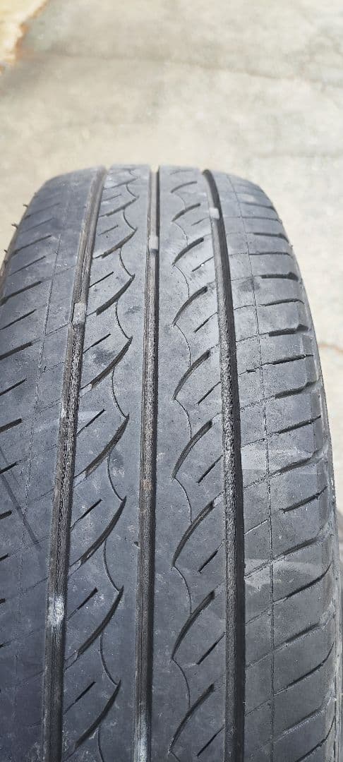 155/65R14 夏タイヤ　中古