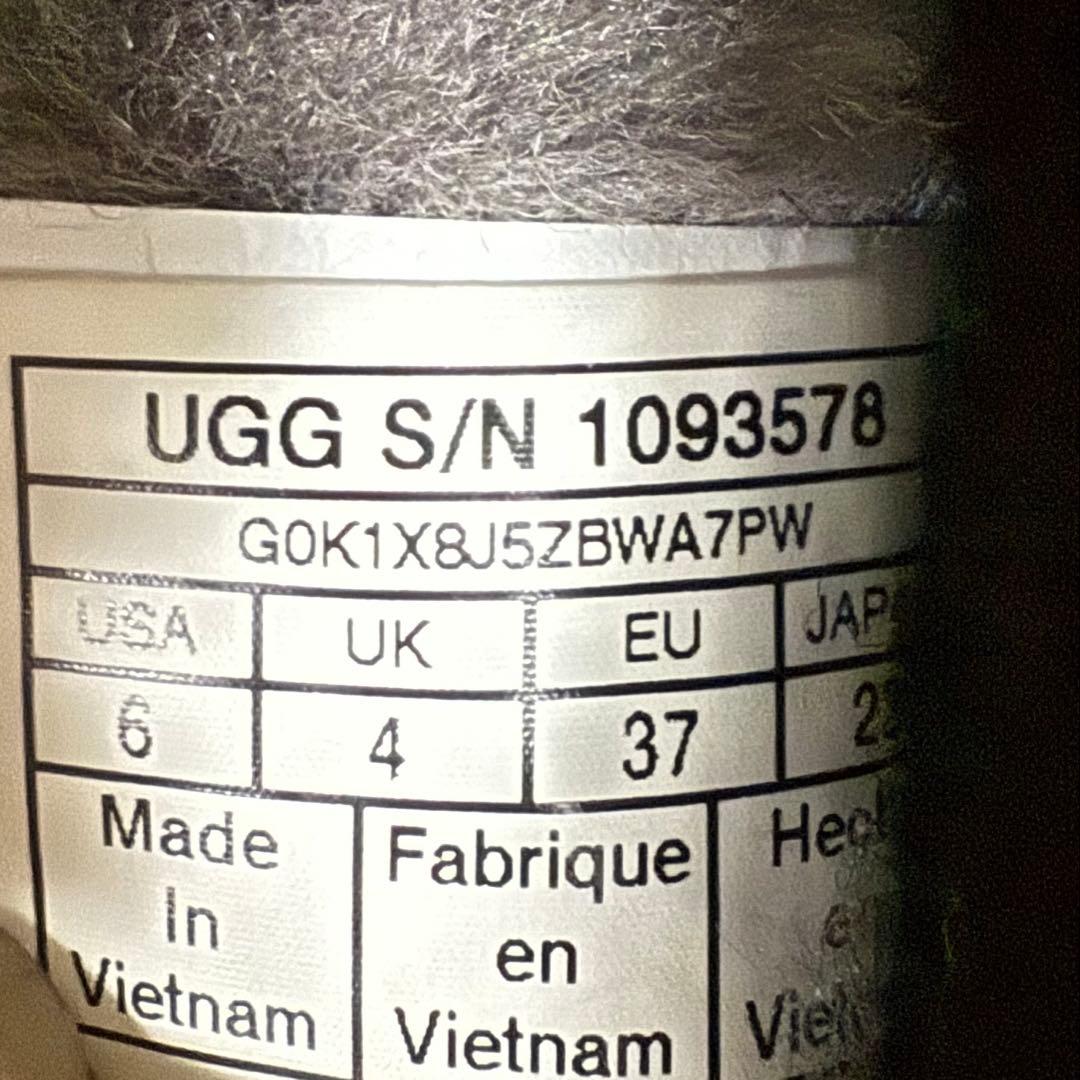 UGG クラゲット　ムートン　ルームシューズ　黒/グレー　23cm
