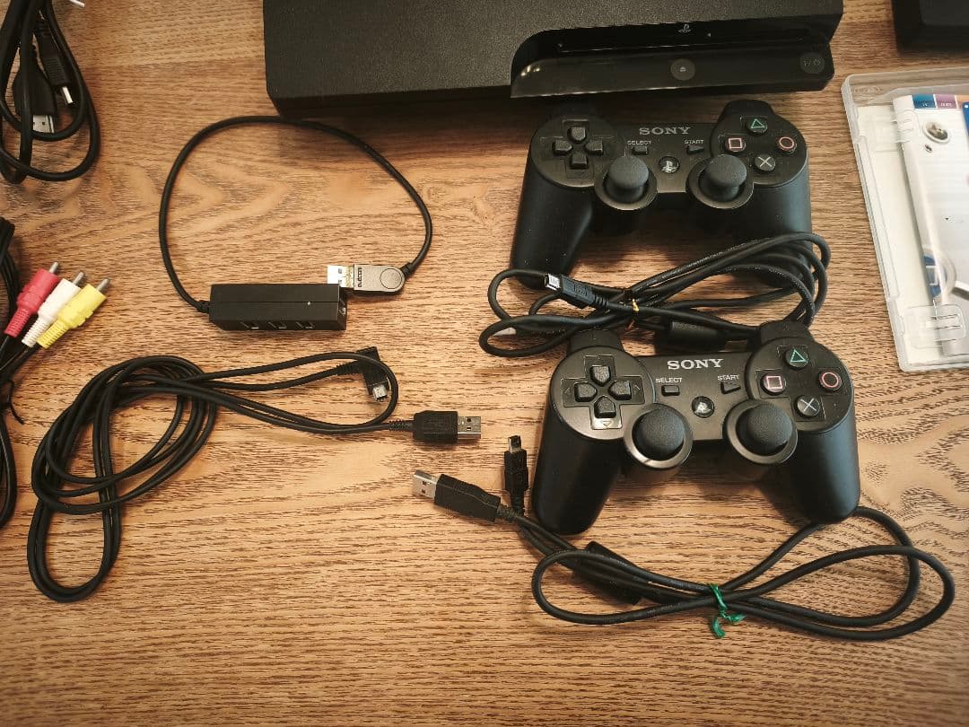 PS3本体3000A 160GB　トルネ 、コントローラー×2、各種ケーブル付き