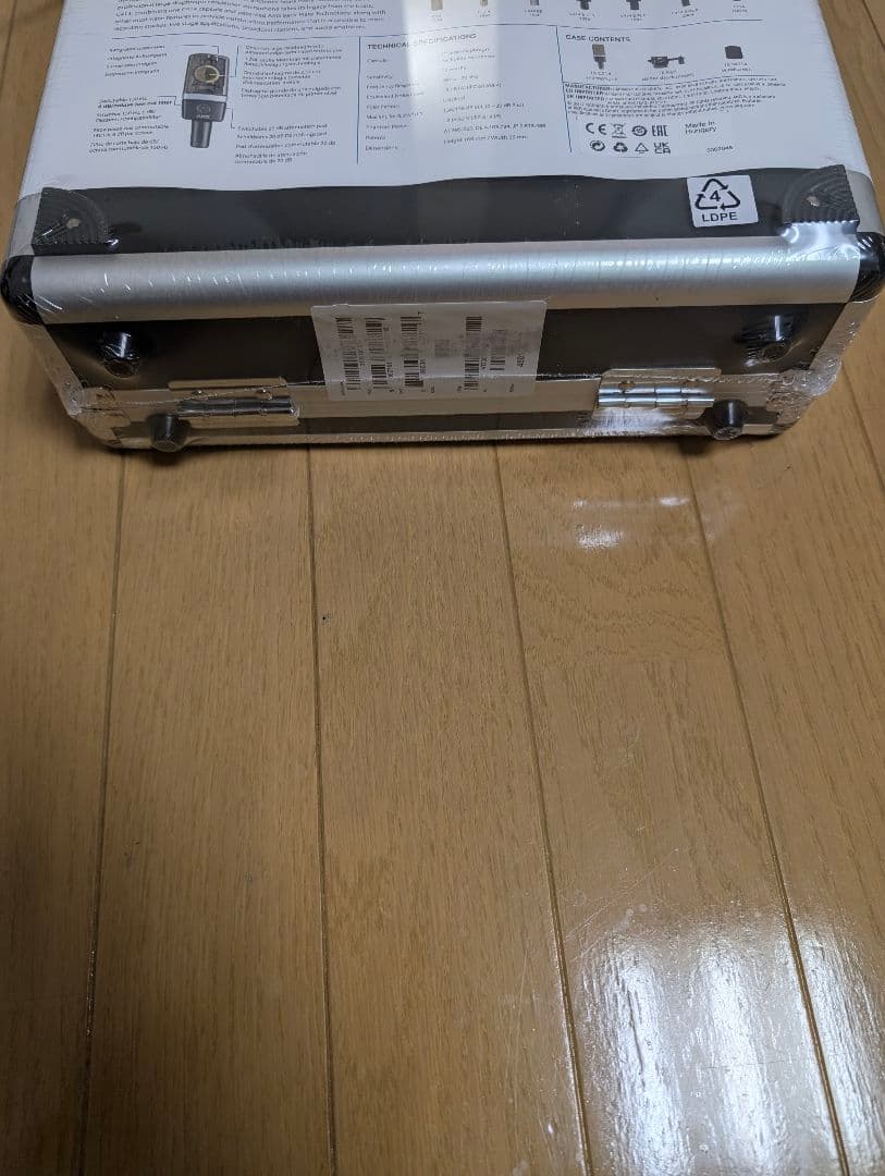 AKG C214 コンデンサーマイク ハードケース付き