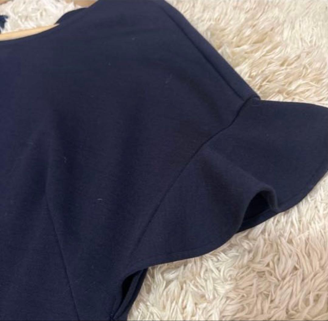 極美品　 Rene ルネ　袖フリル　カットソー　ネイビー