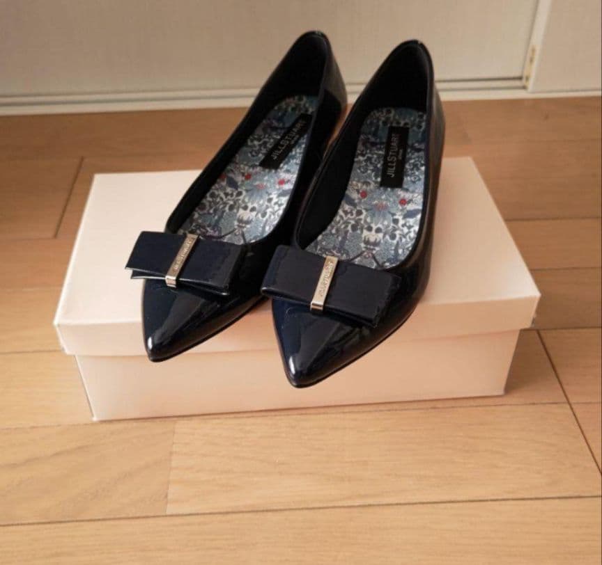 新品！JILLSTUART shoe リボンモチーフオールウェザー対応パンプス