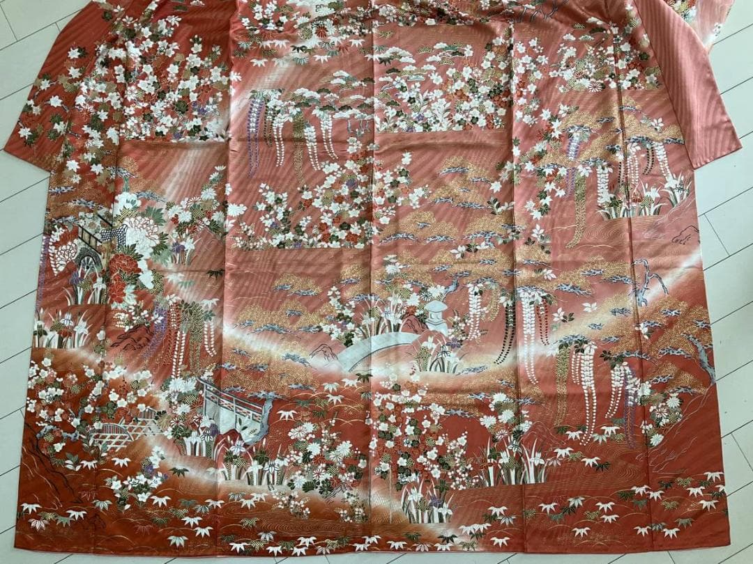 ■E2622■美品■正絹■松坂屋扱い 四季草花模様　京友禅　振袖■裄66