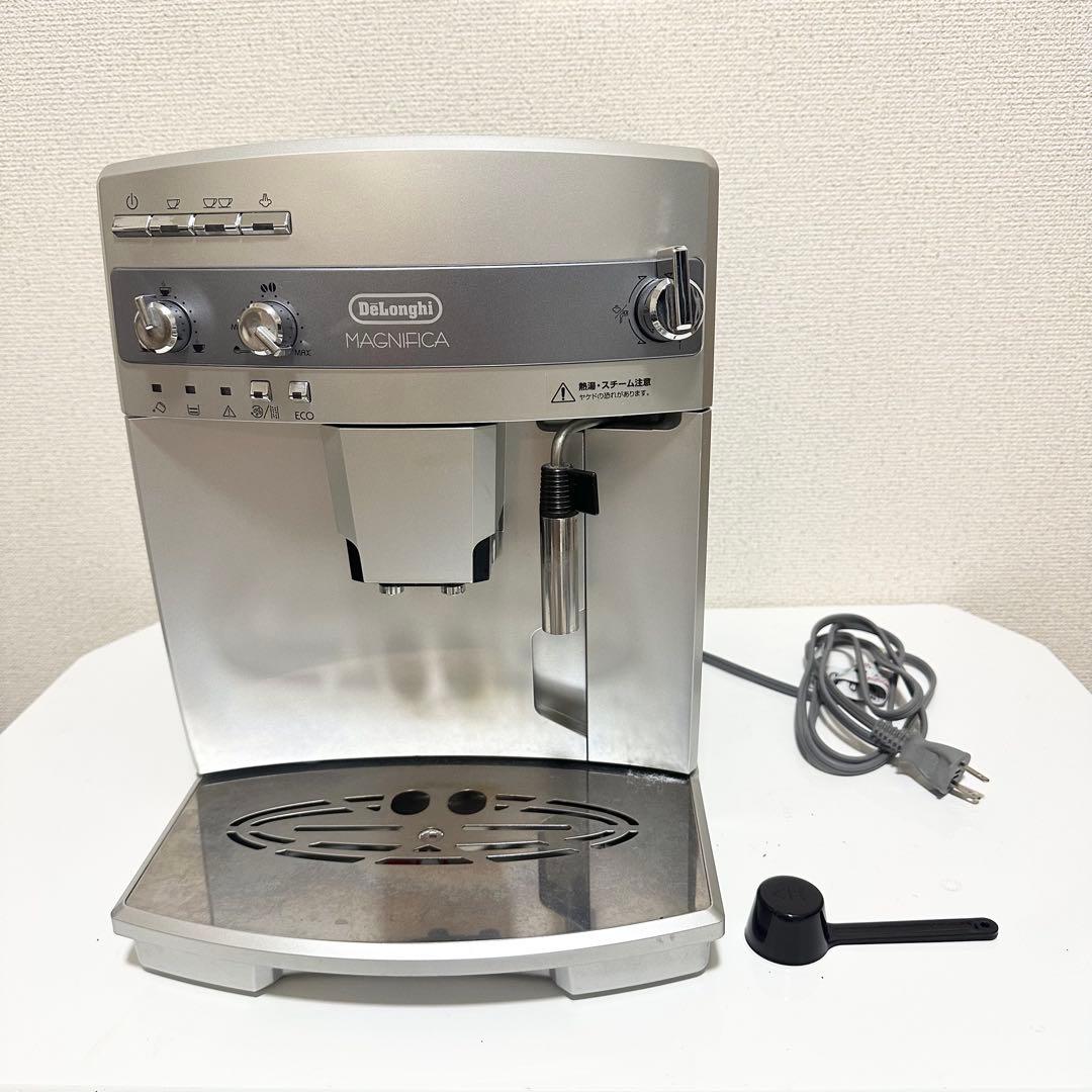 デロンギ マグニフィカ ESAM03110S 全自動エスプレッソマシン