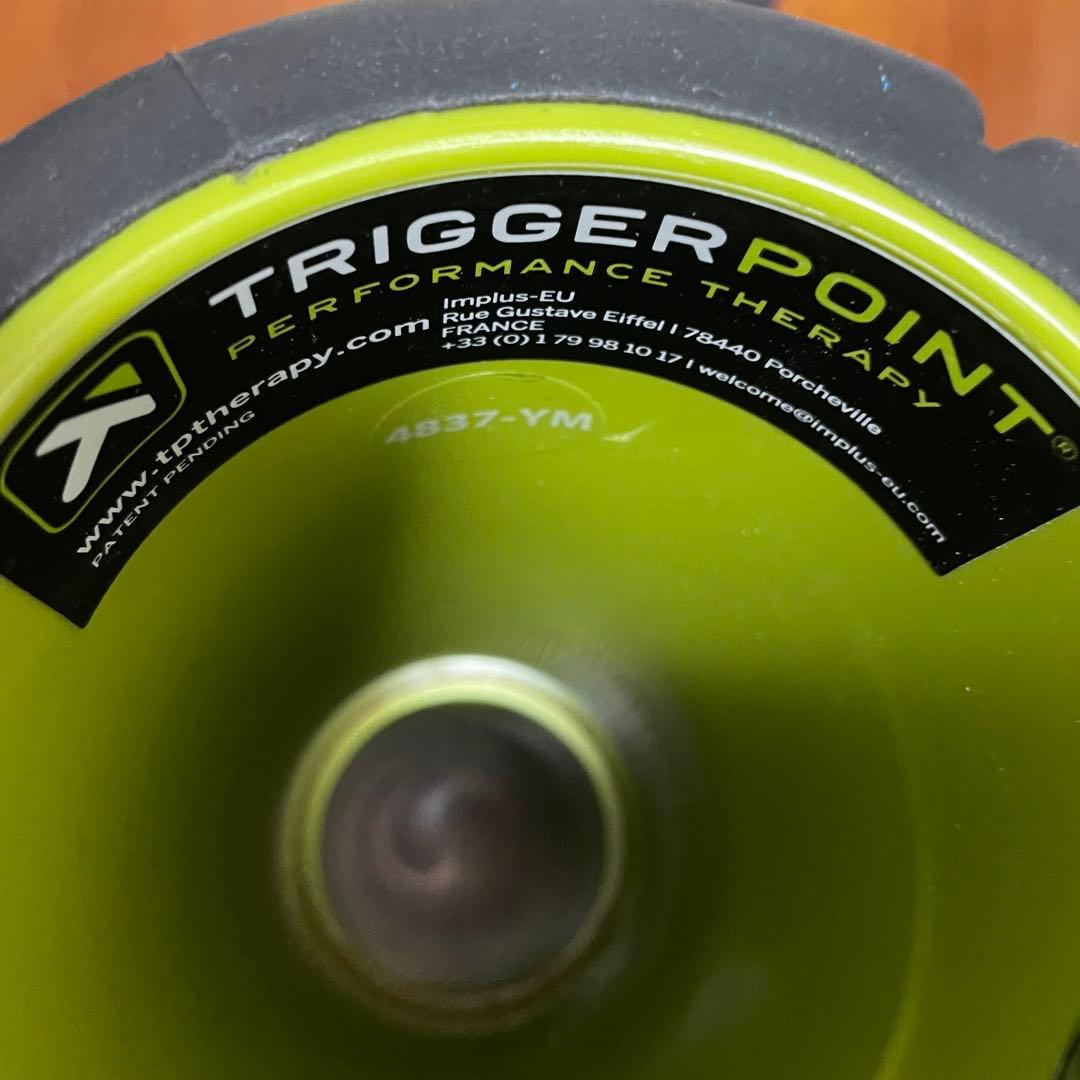 美品　トリガーポイント Trigger point フォームローラー ロング