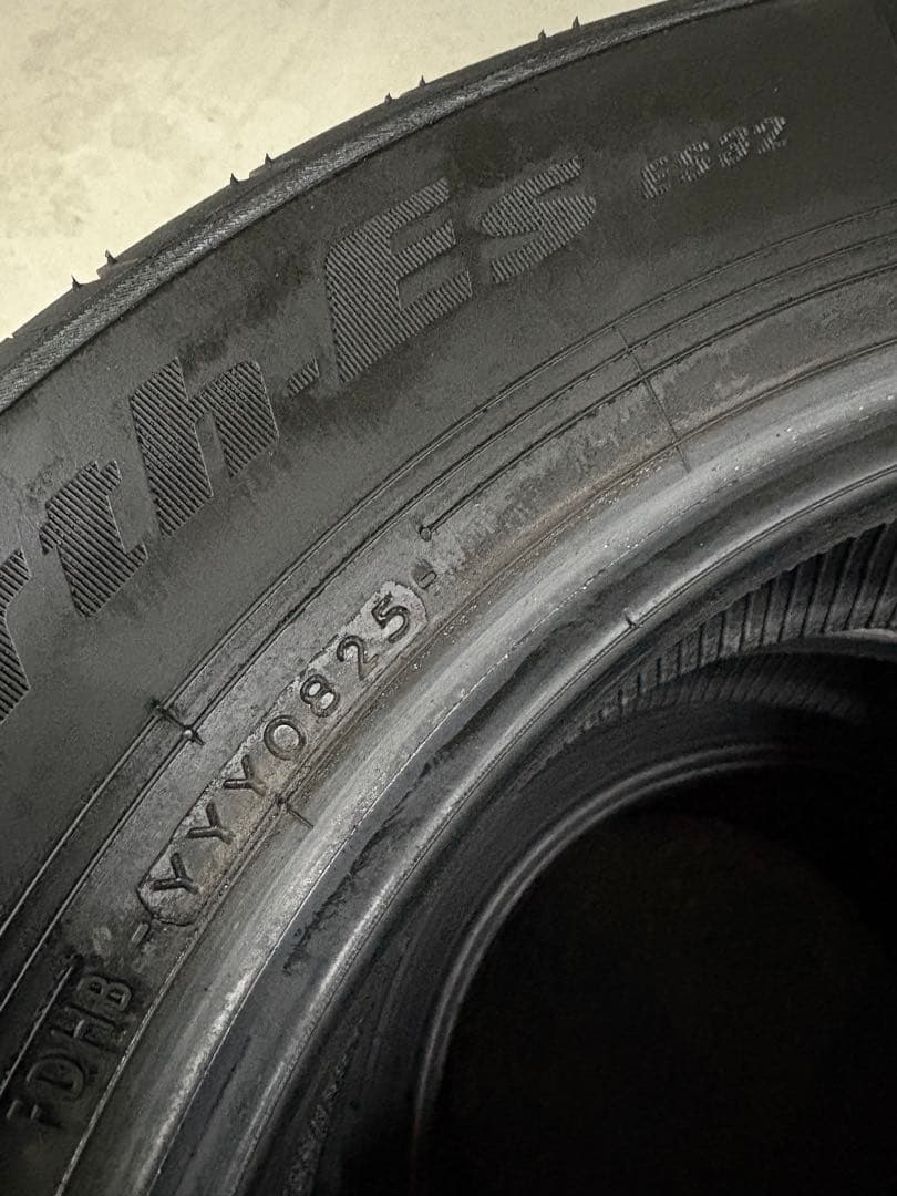 ヨコハマ　ブルーアースES ES32サマータイヤ 215/65R16 4本セット