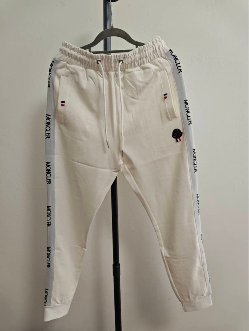 Moncler セットアップ