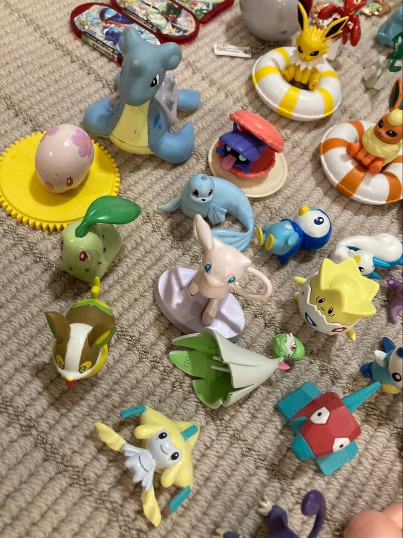 ポケットモンスター　モンコレ　ガチャ　リーメント、色々セット