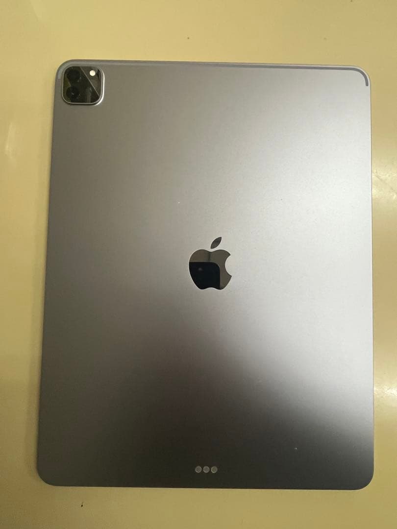 iPad Pro 12.9 第6世代　128MB