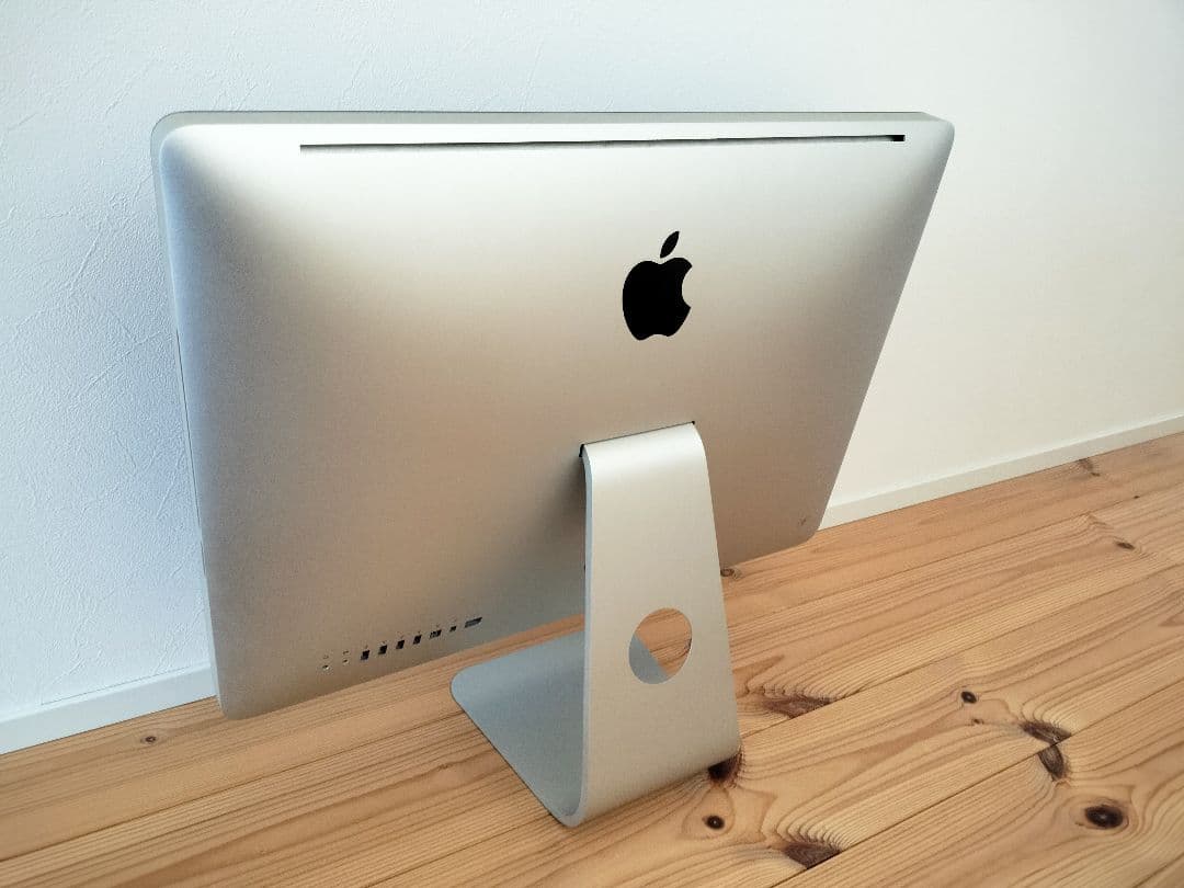 【nobu0923様】Apple iMac21.5インチ Mid2011