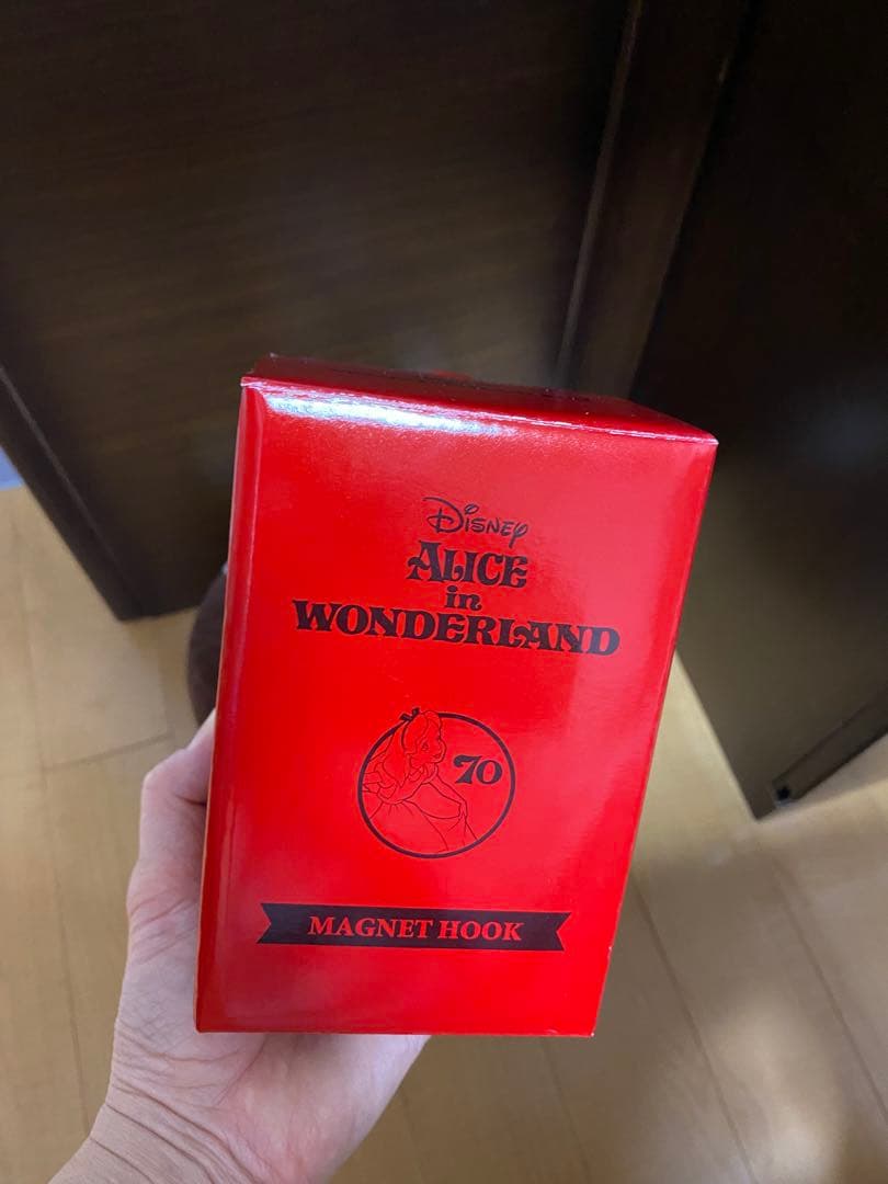 不思議の国のアリス　70周年　ドアノブ　マグネットフック　新品未使用