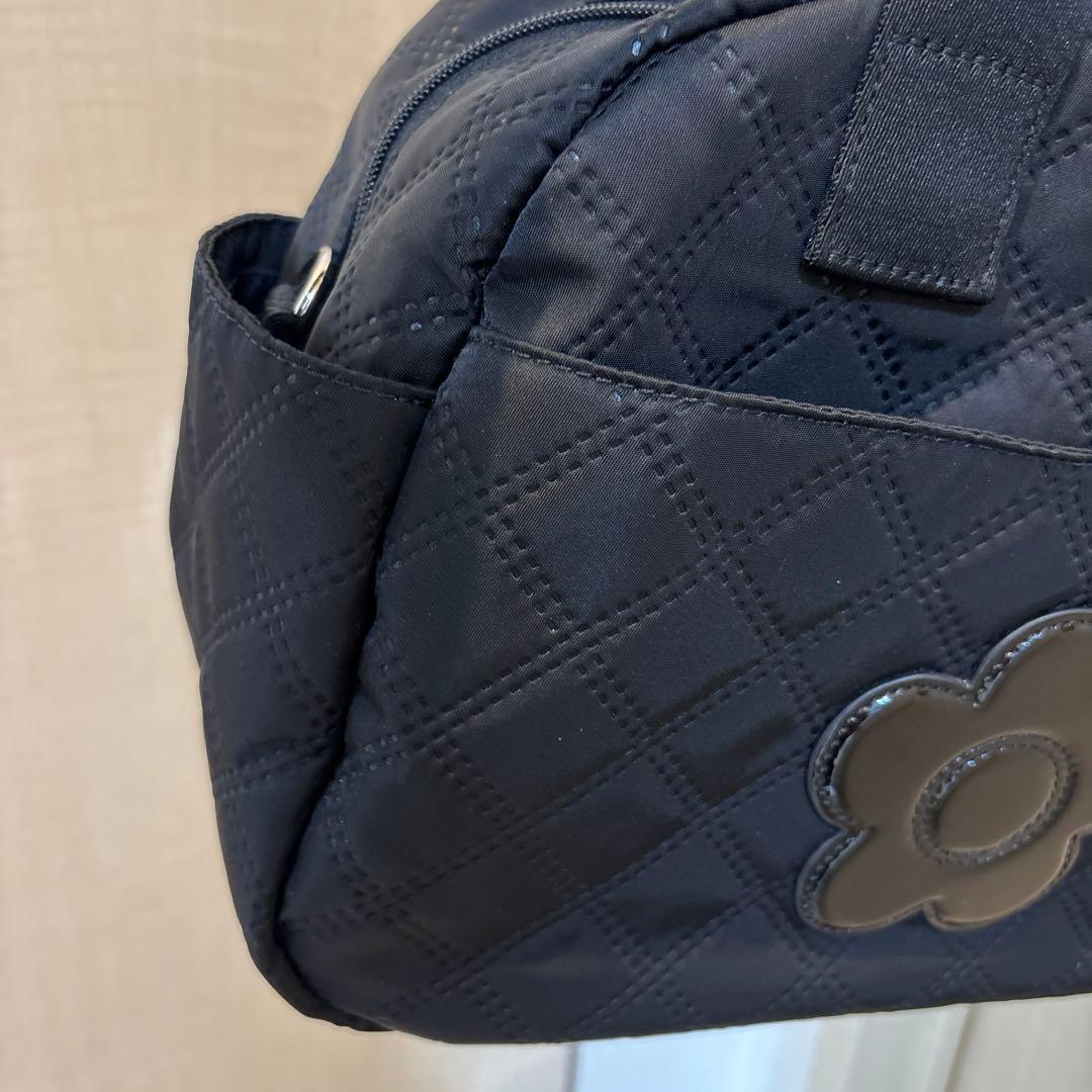 美品　MARY QUANT ピンソニックキルトデイジー トート ブラック