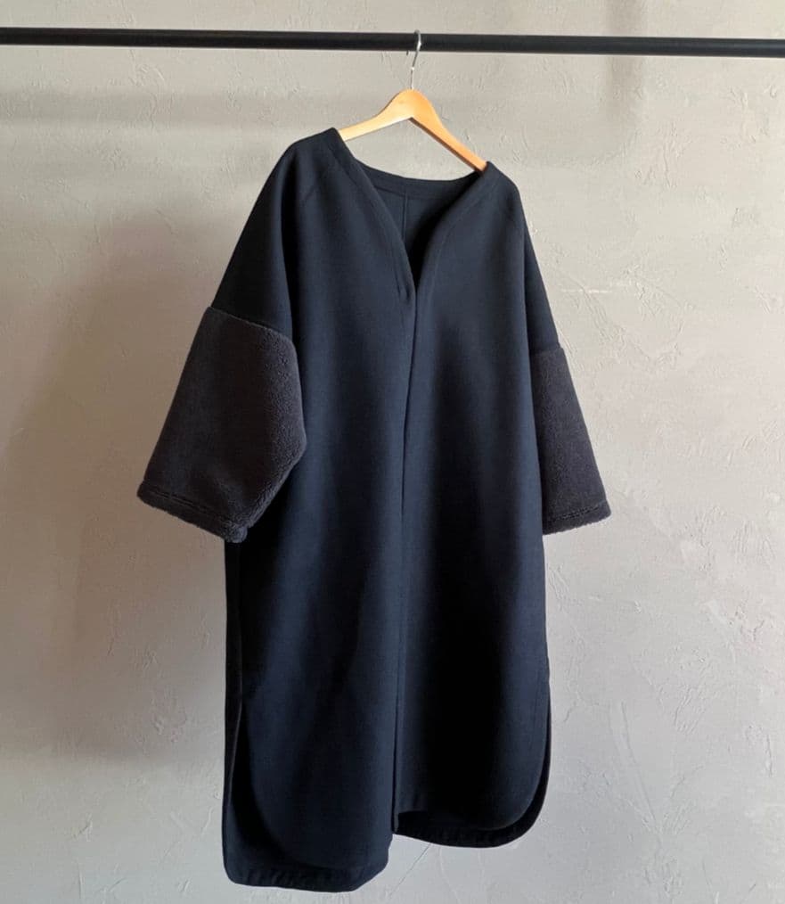 【新品 未使用】レディース あむう　akane アカネ　コート　ブラック