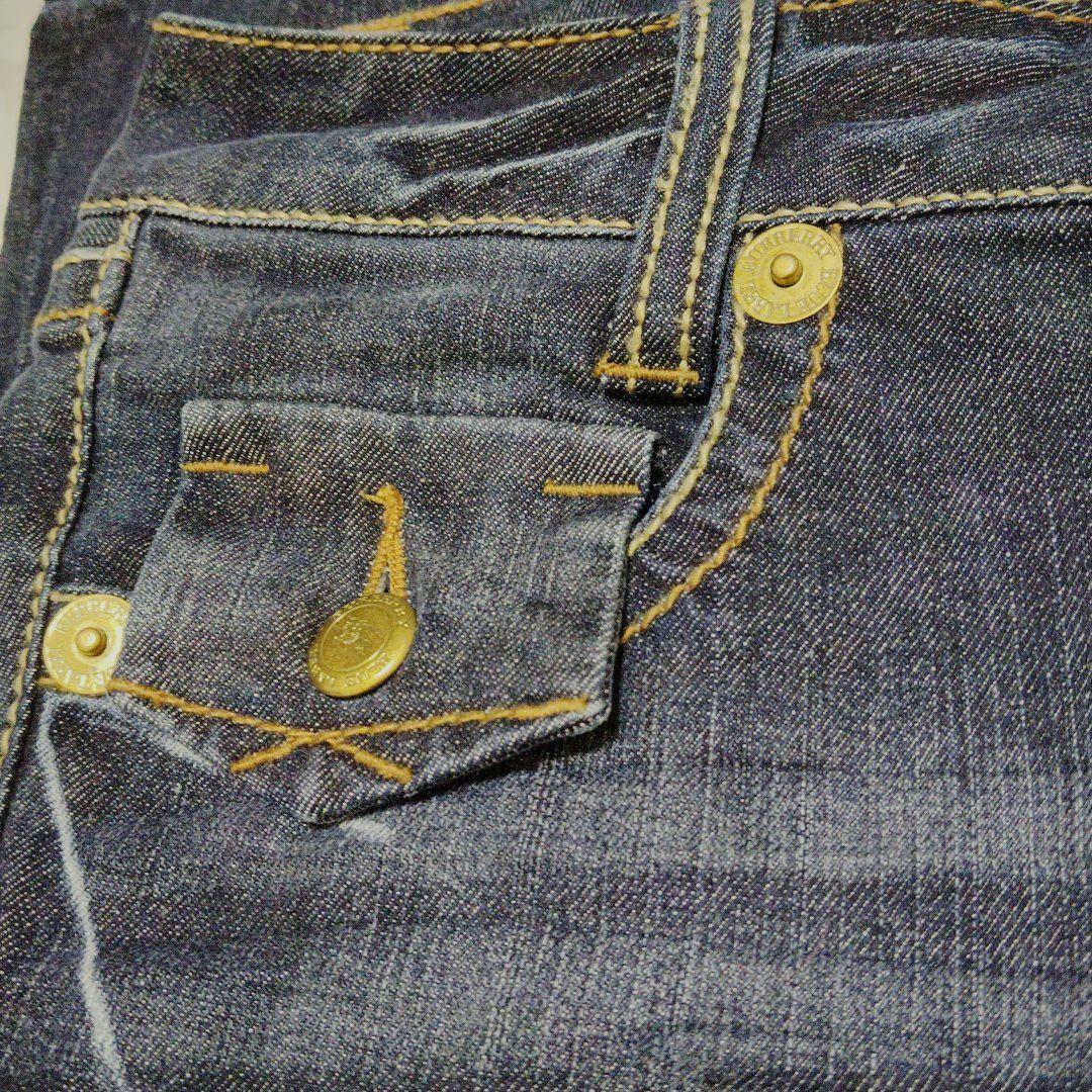 ありえる★BURBERRY★ダークブルースリムフィットデニム新品
