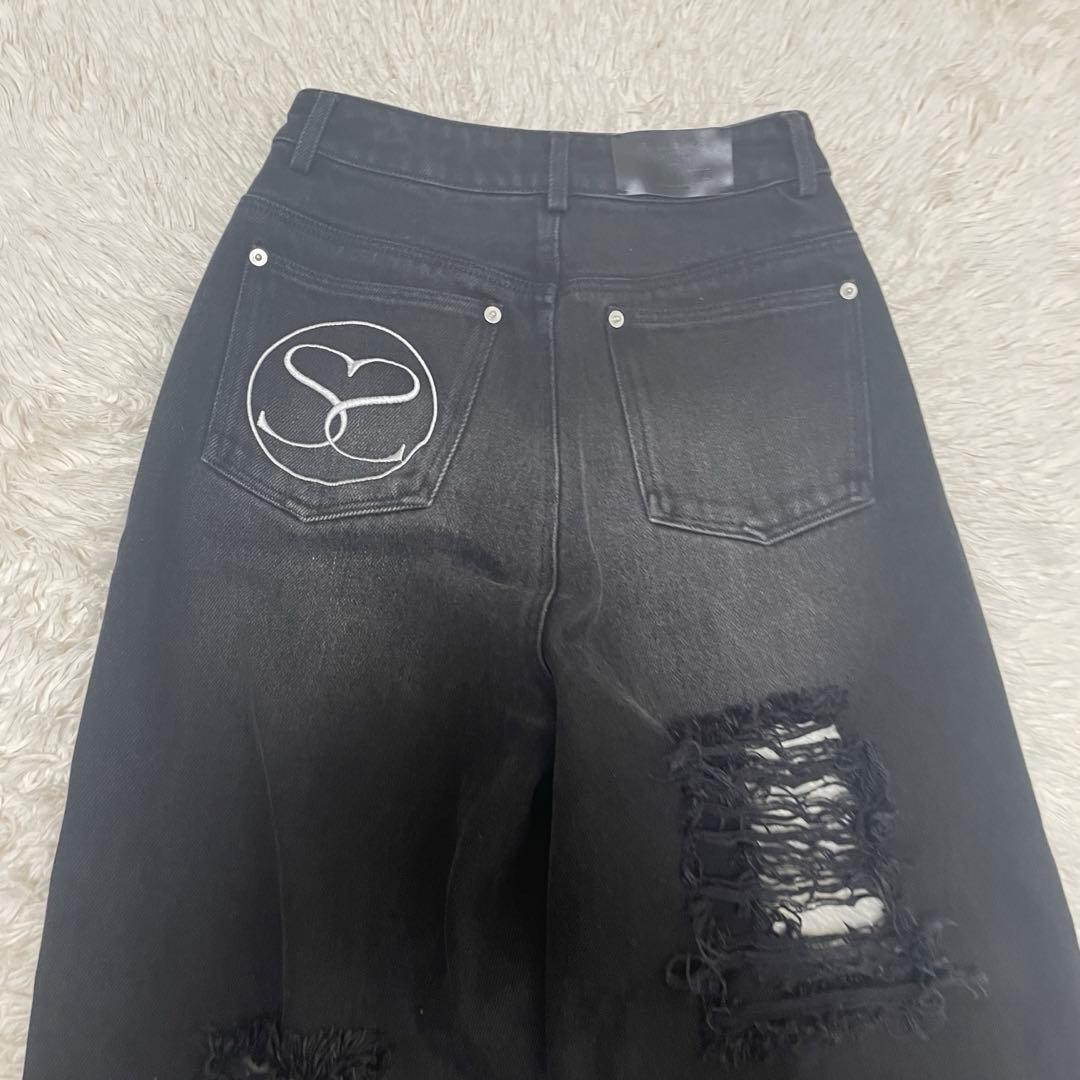パンツ ANDWANG damaged heart key denim