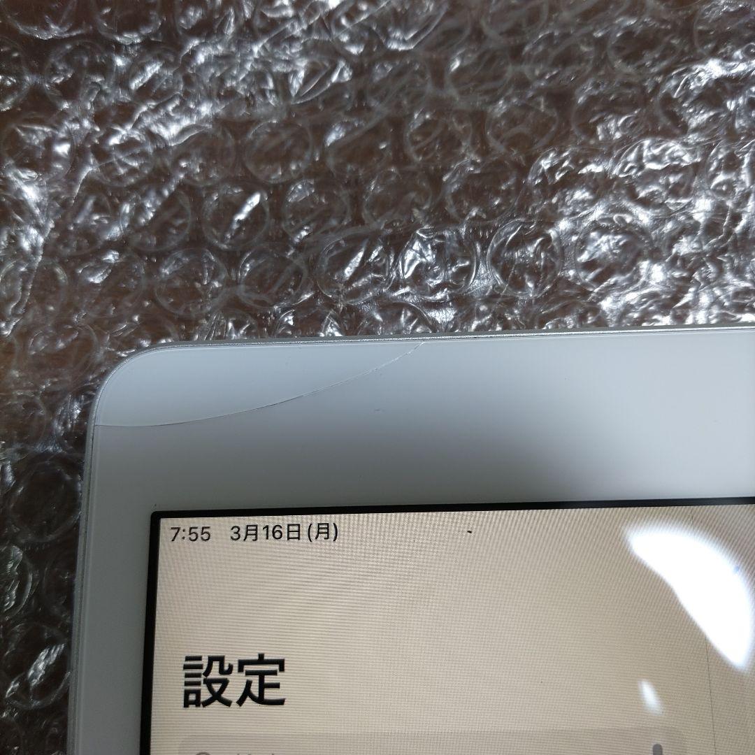 iPad 第7世代 MW752J/A 一部割れあり　管理ナンバー1802