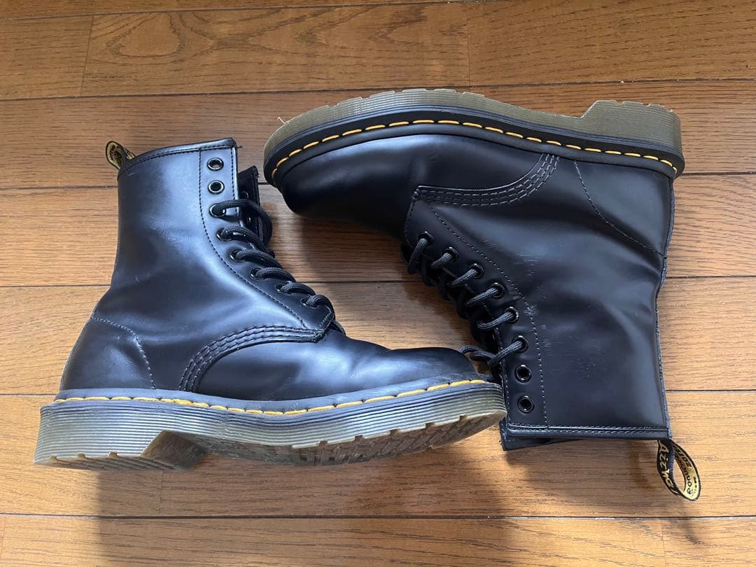 Dr.Martens/8ホール AW006 UK4