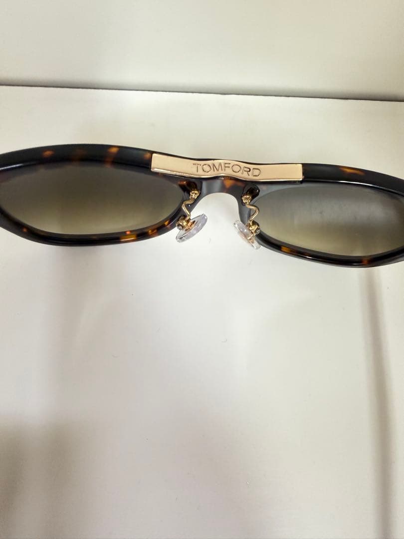 希少 TOM FORD TF9257 サングラス　度なし　専用ケース付き