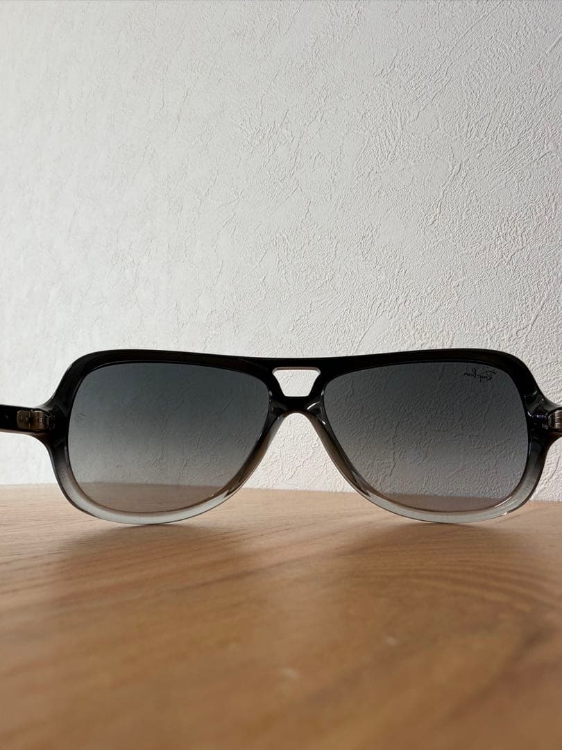 Ray-Ban & Armani Exchange サングラス