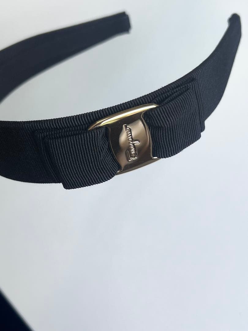 【美品】Ferragamo カチューシャ