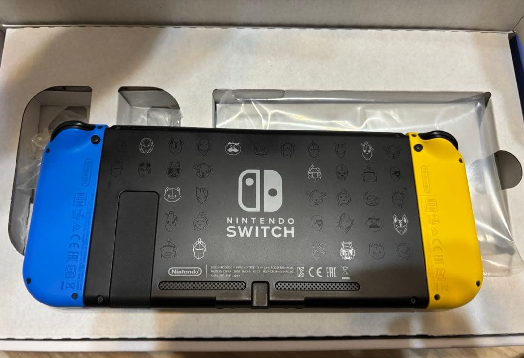 Nintendo Switch：フォートナイトSpecialセット