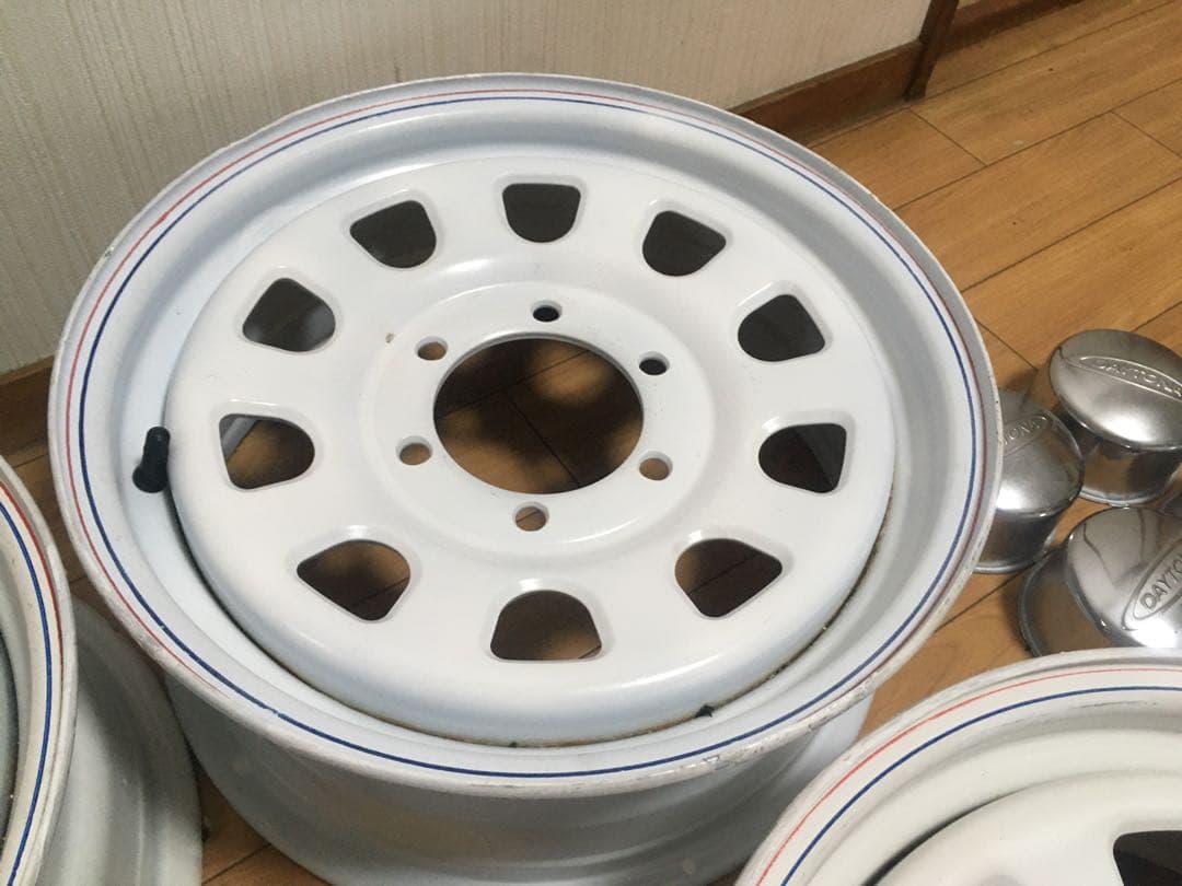 ①16インチ デイトナホイール 6H PCD139.7 200系ハイエース　2個