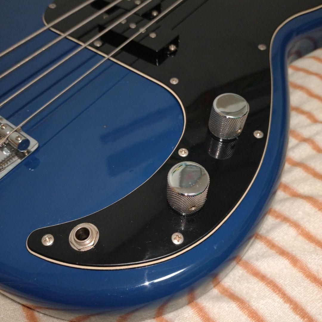 Squier PrecisionBass2001年