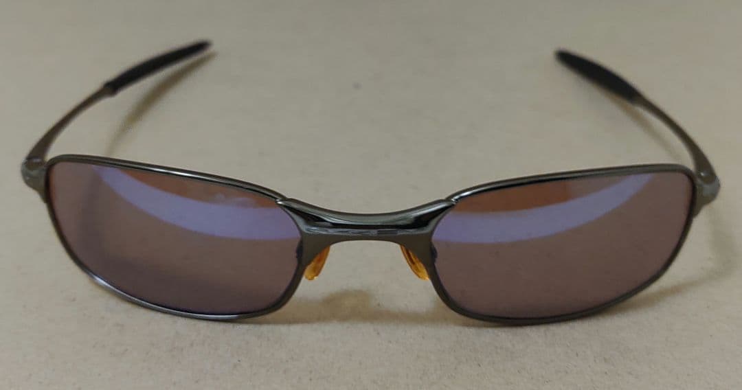 て*】様 OAKLEY　Square Wire 2.0