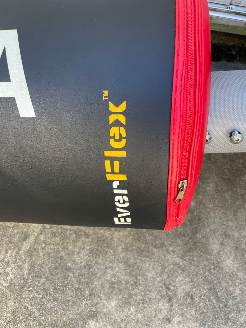 EVERLAST　MMA　サンドバッグ　スタンディングバッグ　格闘技メーカー
