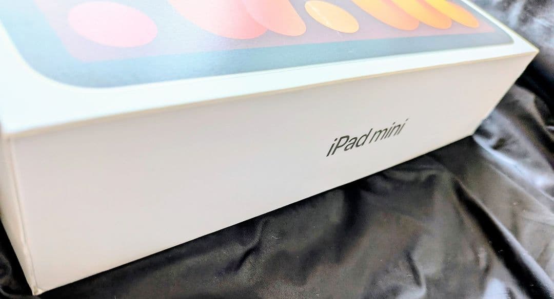 未開封新品 iPad mini A17Pro 512GB セルラー　純正ケース付