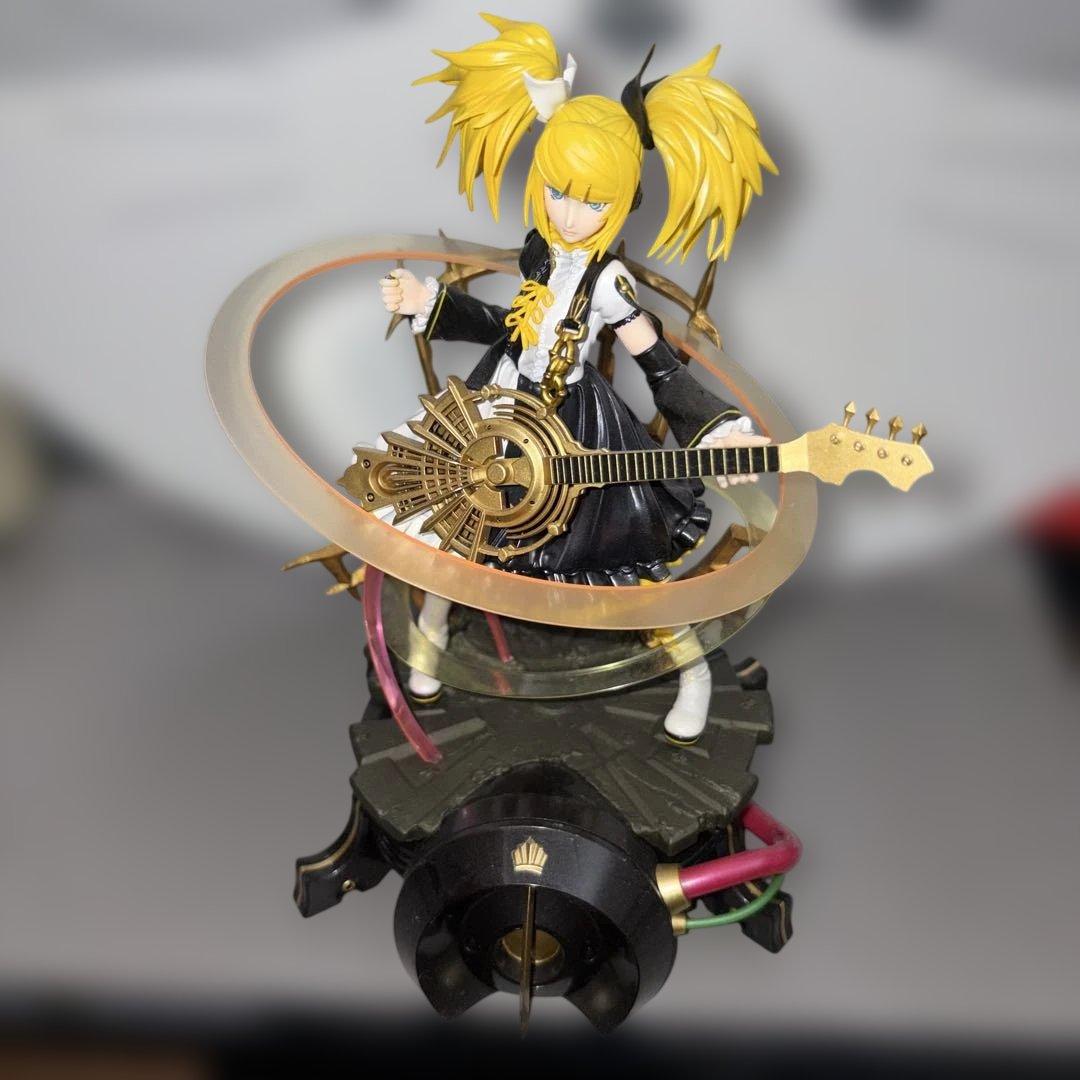 マックスファクトリー 鏡音リン 炉心融解 8/1スケール