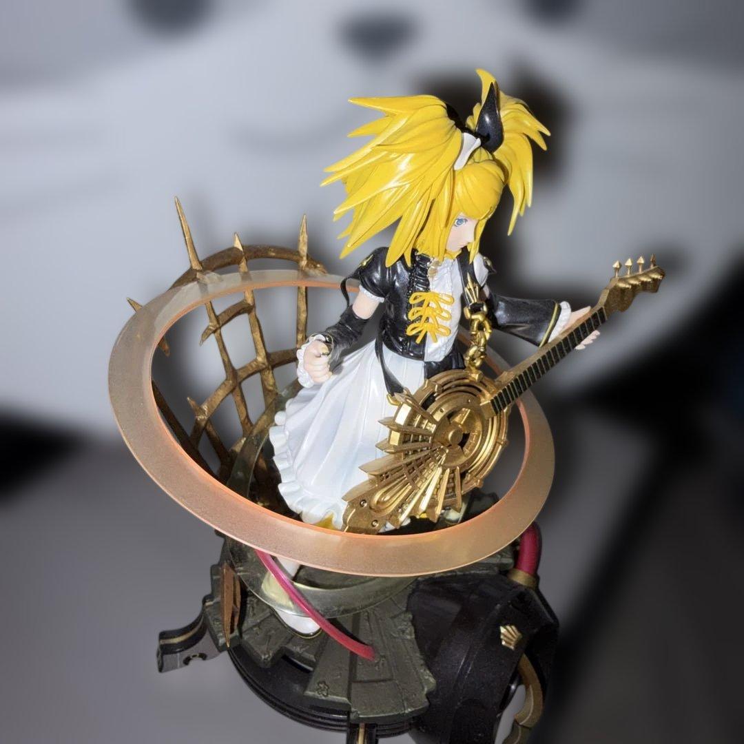 マックスファクトリー 鏡音リン 炉心融解 8/1スケール