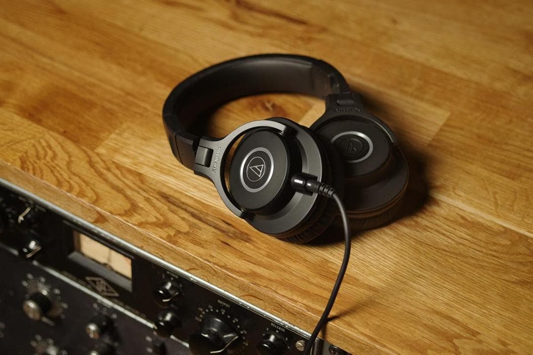 ヘッドホン audio-technica ATH-M40x