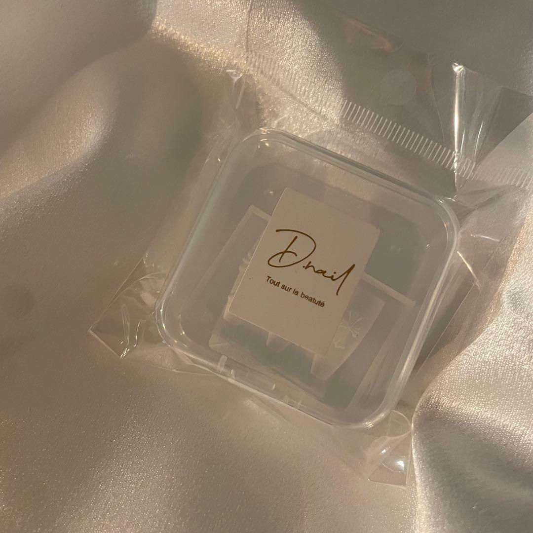 D.nal モールドクロス ネイルパーツ 新品