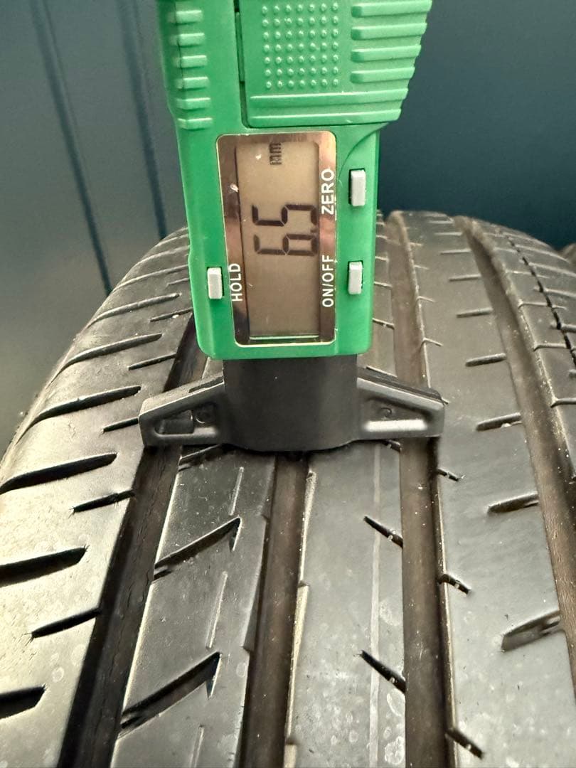 4️⃣【最終値下げ】ヨコハマ BluEarth-GT AE51 185/65R15