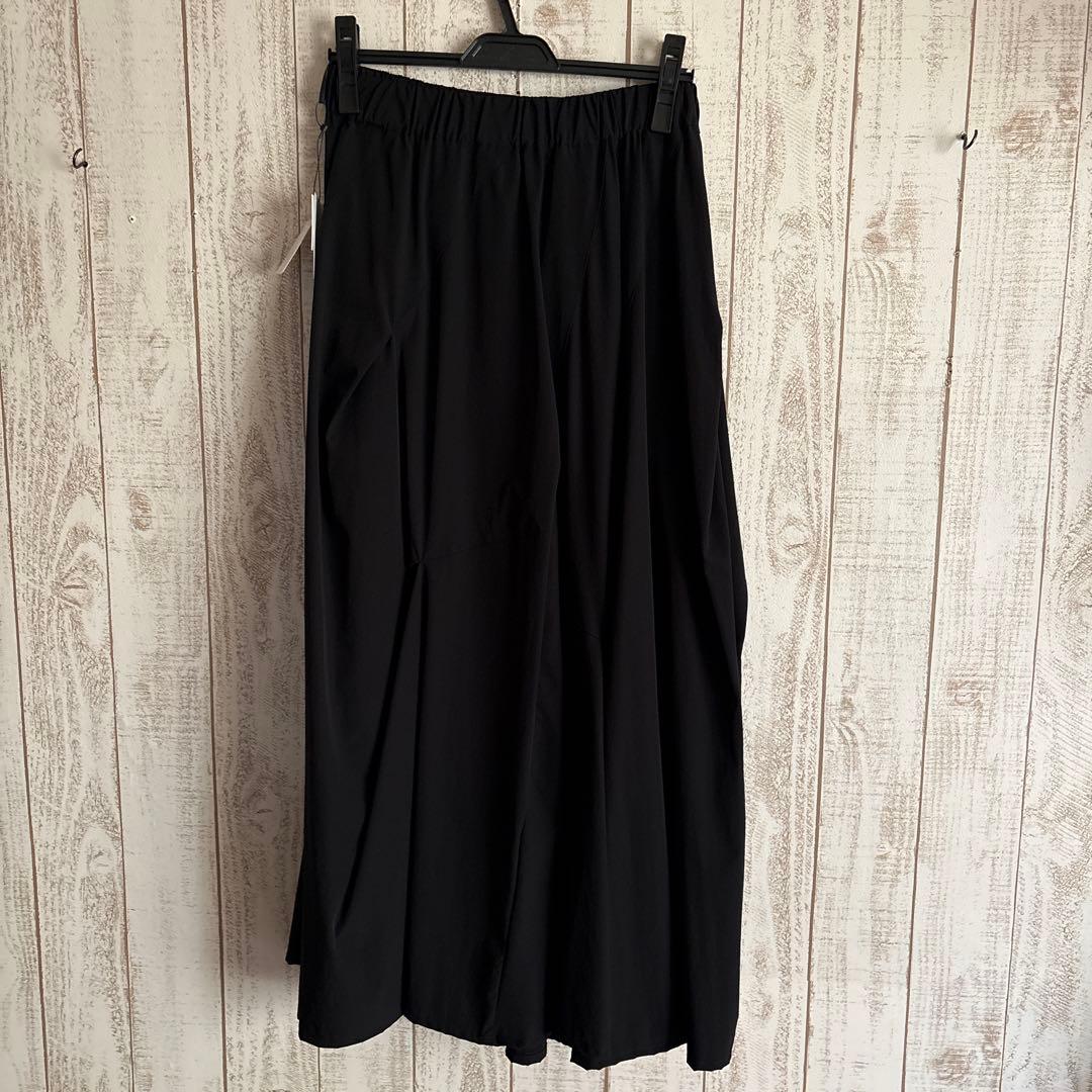 新品　fennel 定価¥1万8900円　タックワークストレッチフレアスカート