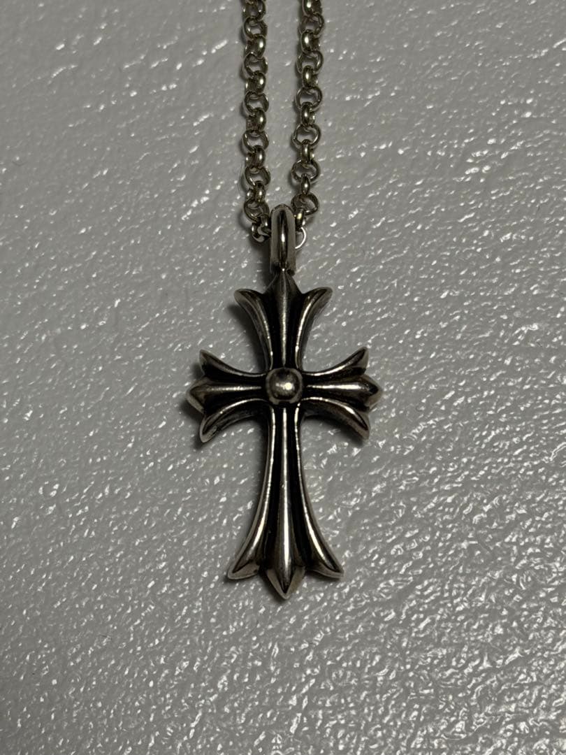 CHROME HEARTS タイニーファット クロス ダイヤ ペンダント トップ