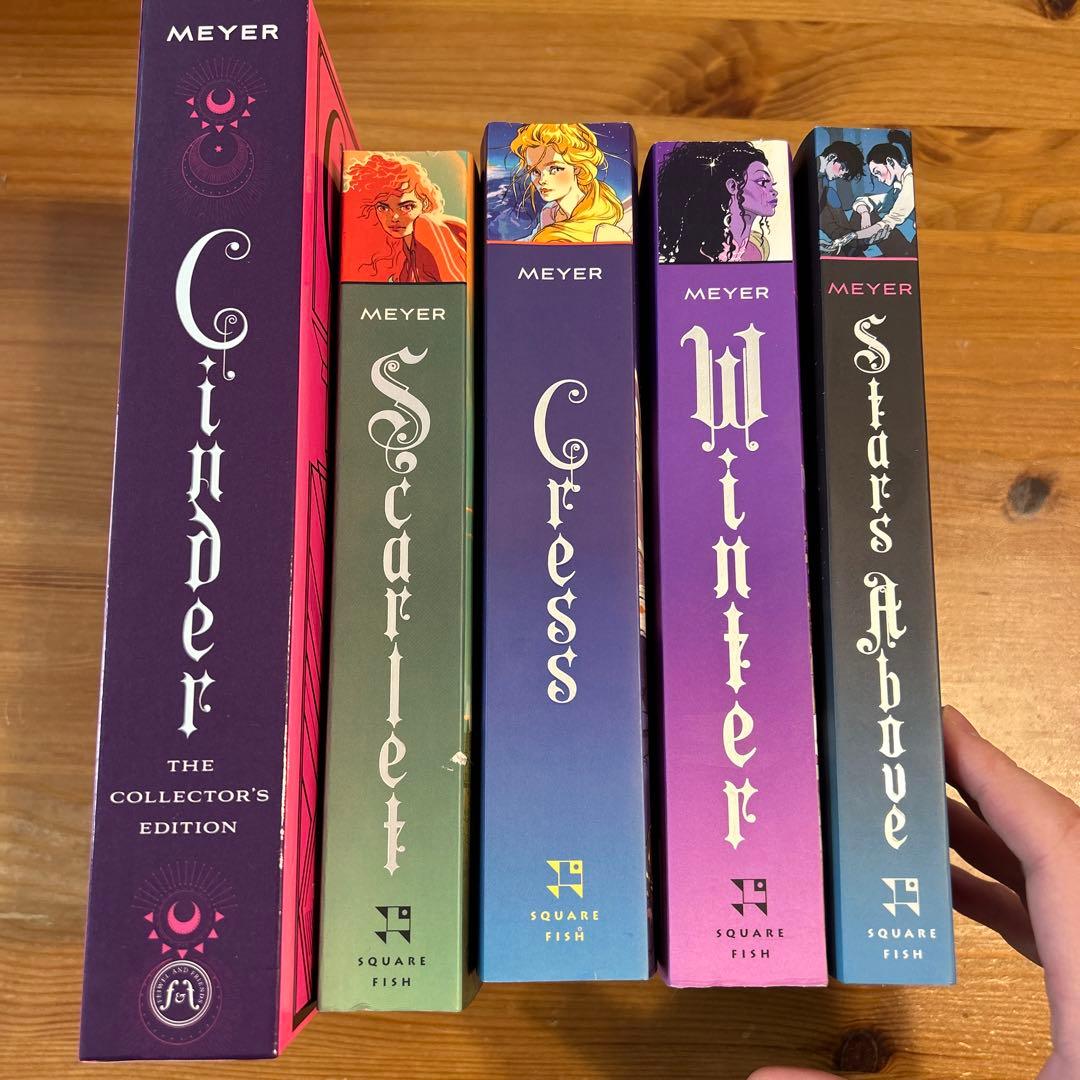 The Lunar Chronicles コレクターズエディション他5冊セット