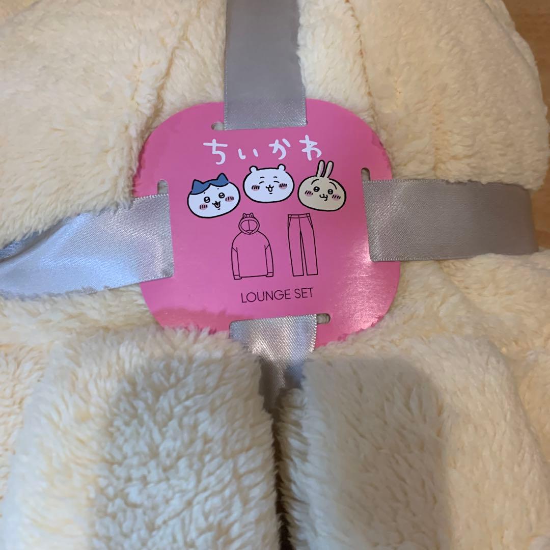 GU ちいかわ マシュマロフィール ラウンジセットS ハチワレ うさぎ パジャマ