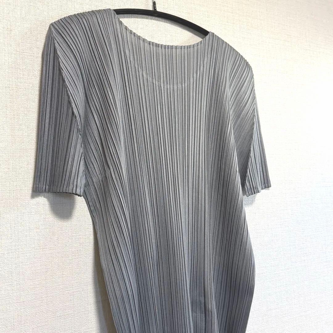 【最終価格・美品】PLEATS PLEASEプリーツプリーズ 半袖 グレー