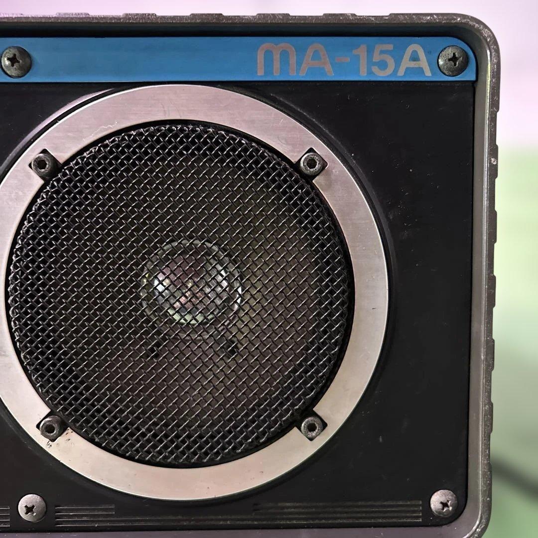 ローランドBOSS MA-15A パワードスピーカー