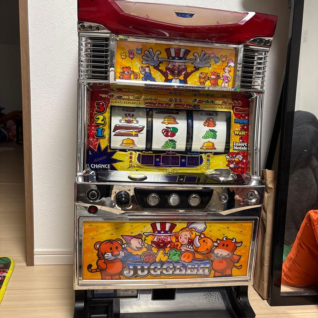 はちろ　みんなのジャグラー　実機（トラッピのドル箱付き）
